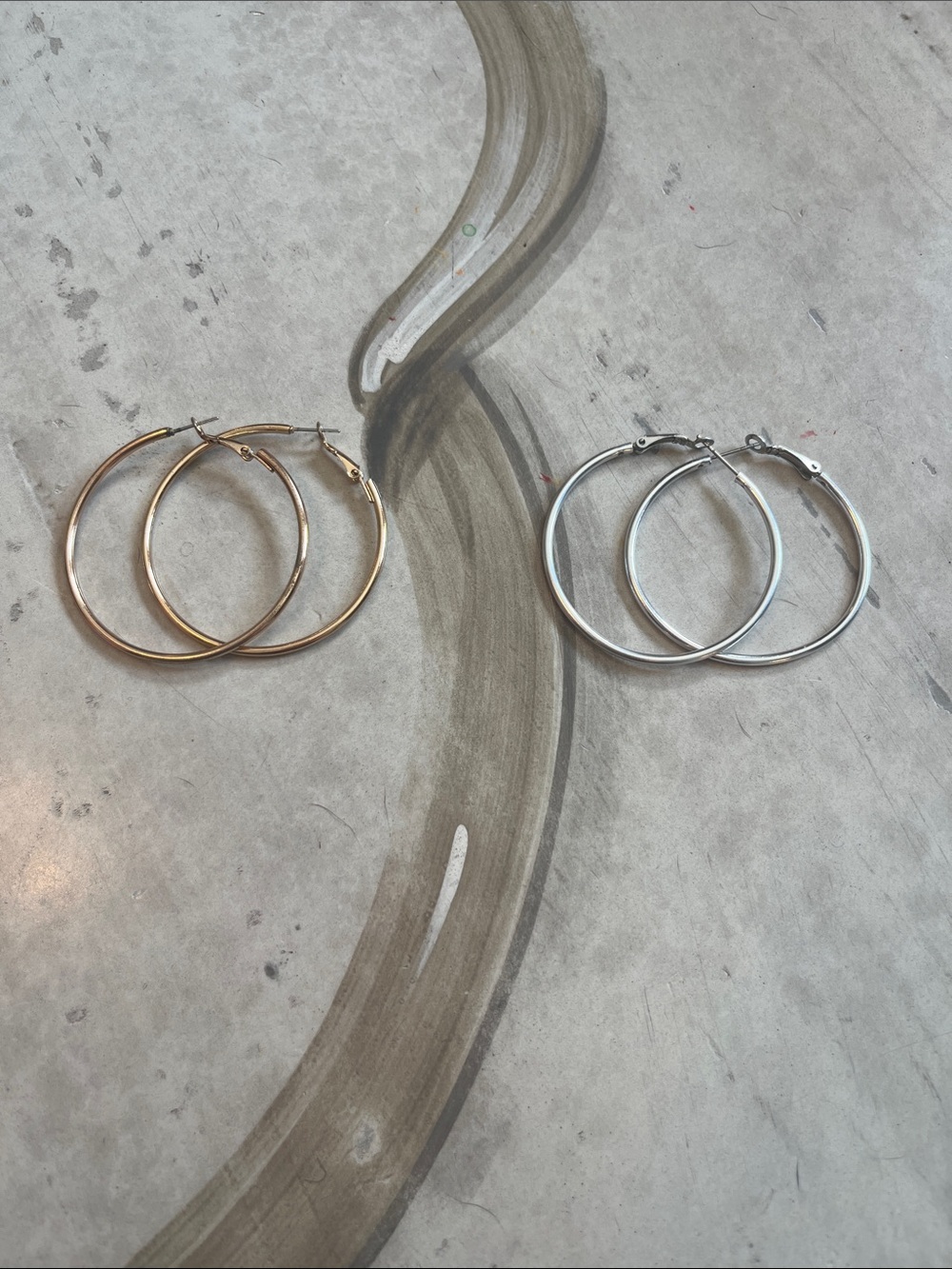 Classic Gold and Silver Hoop Earrings Set of 2 Minimalist Versatile Lightweight